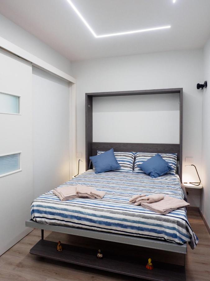 Plebiscito Home Holidays Napoli Eksteriør billede